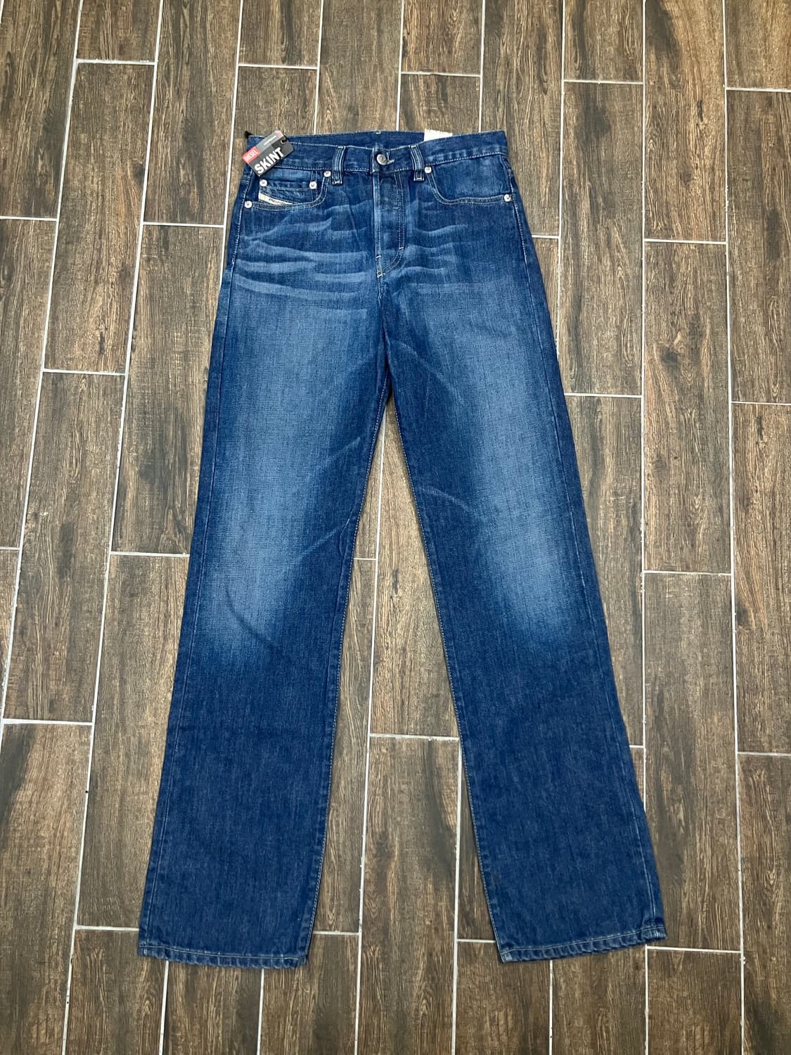 27 x 32 디젤 스트레이트 핏 데님팬츠 상품이미지3