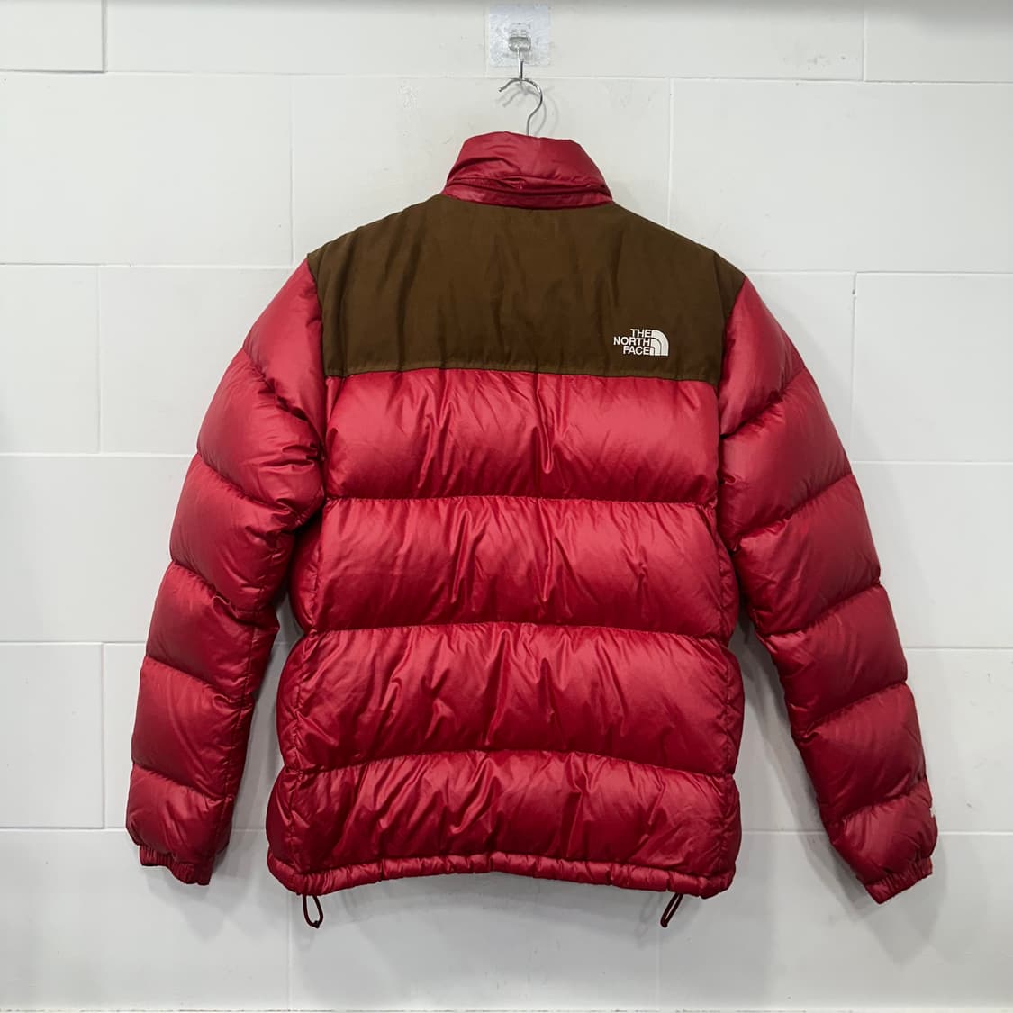 노스페이스 700LTD 한정판 눕시 패딩 상품이미지5