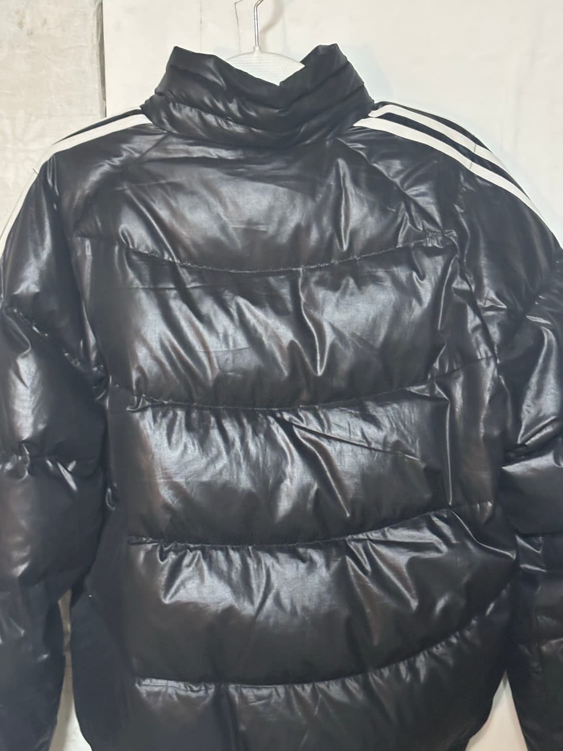 아디다스 올드스쿨 덕 다운 패딩 상품이미지2