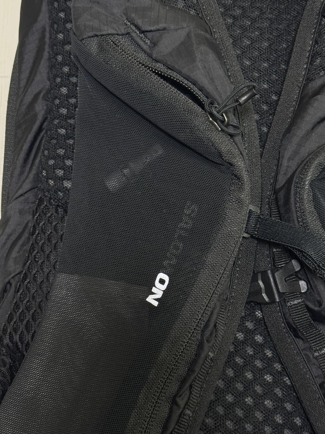 살로몬 XT-15 백팩 블랙 상품이미지8