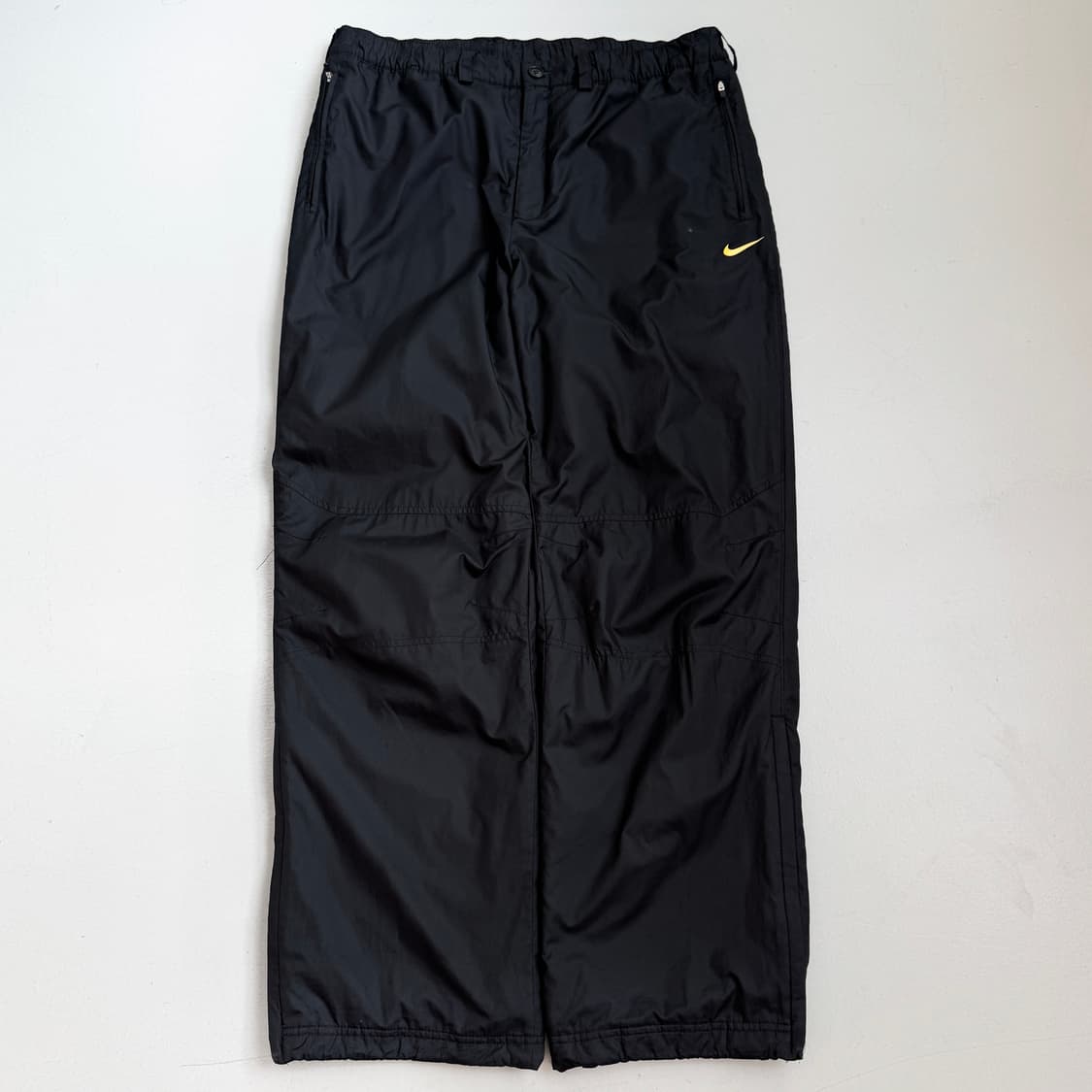 나이키 00s 스우시 올드스쿨 와이드 바람막이 트랙팬츠 상품이미지2