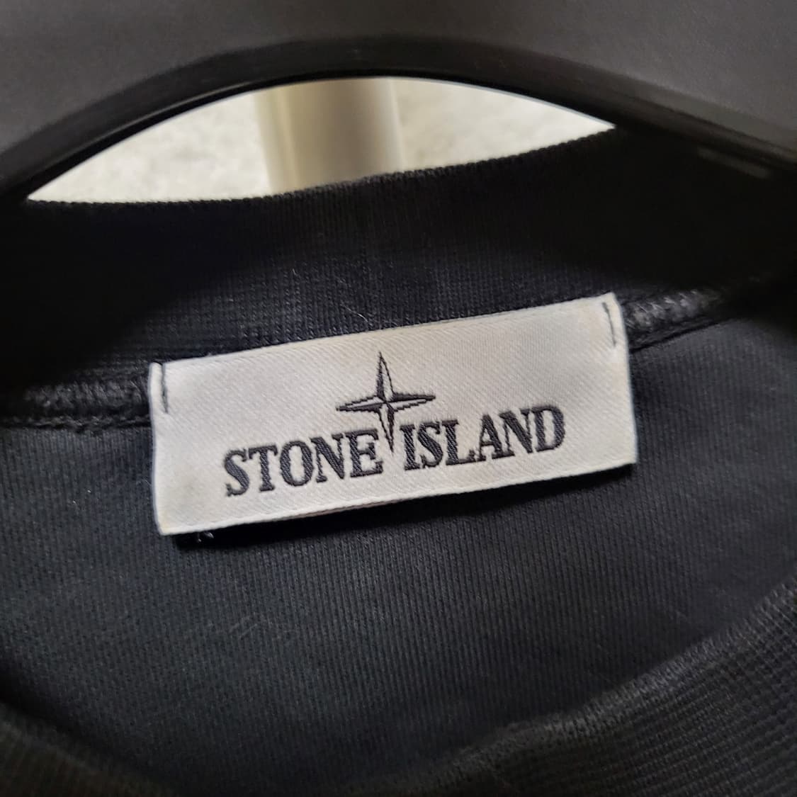 [정품] M / 22SS 스톤아일랜드 맨투맨  상품이미지4