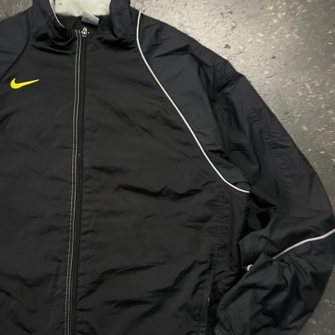 105 나이키 스우시 바람막이  상품이미지2