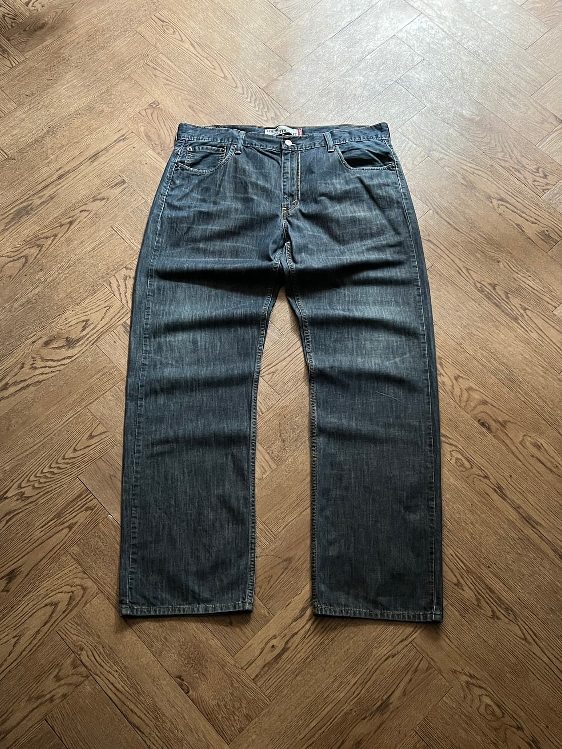 [36]리바이스 569 와이드핏 빈티지 워싱 생지 데님 팬츠 상품이미지2