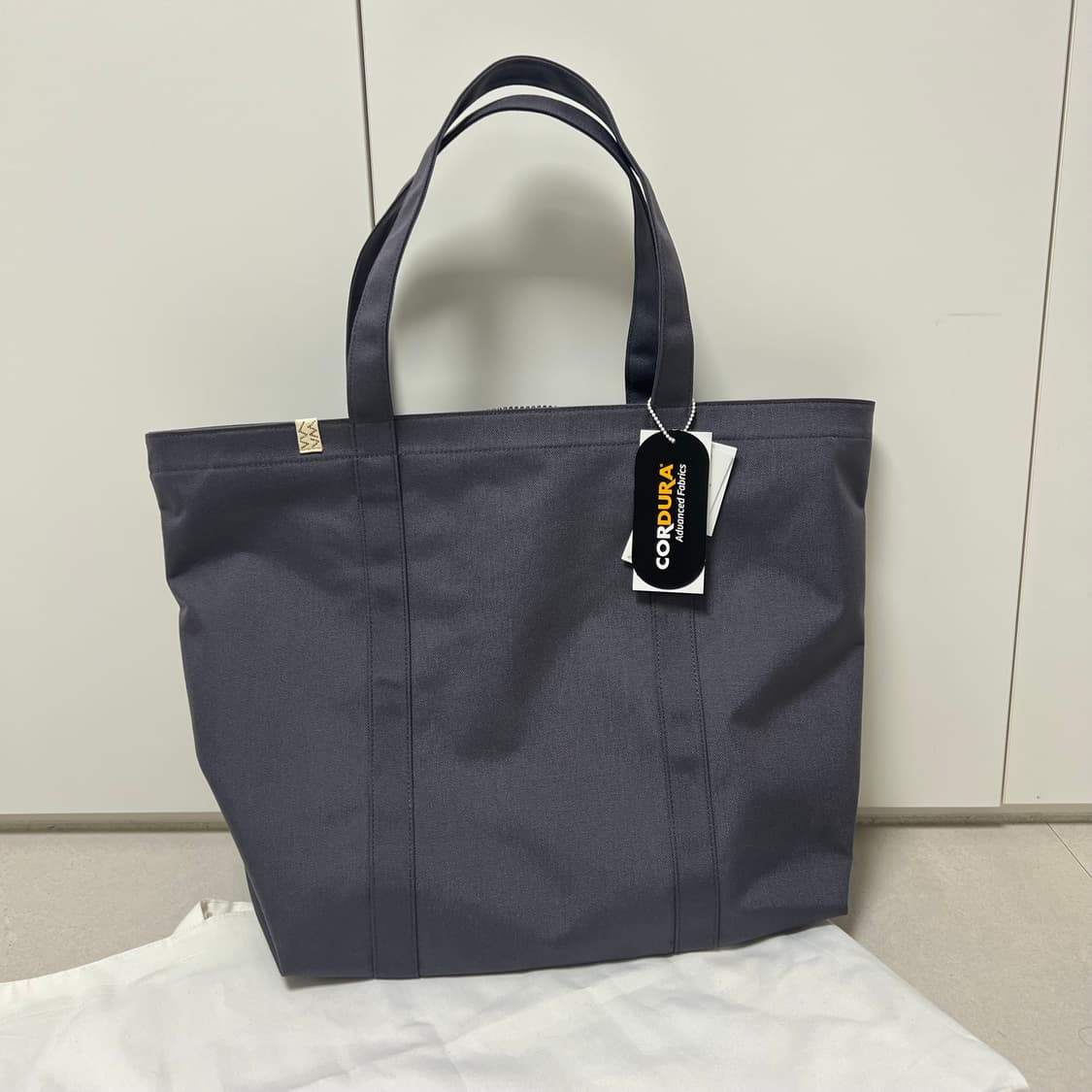 비즈빔 코듀라 토트백 그레이M 상품이미지2