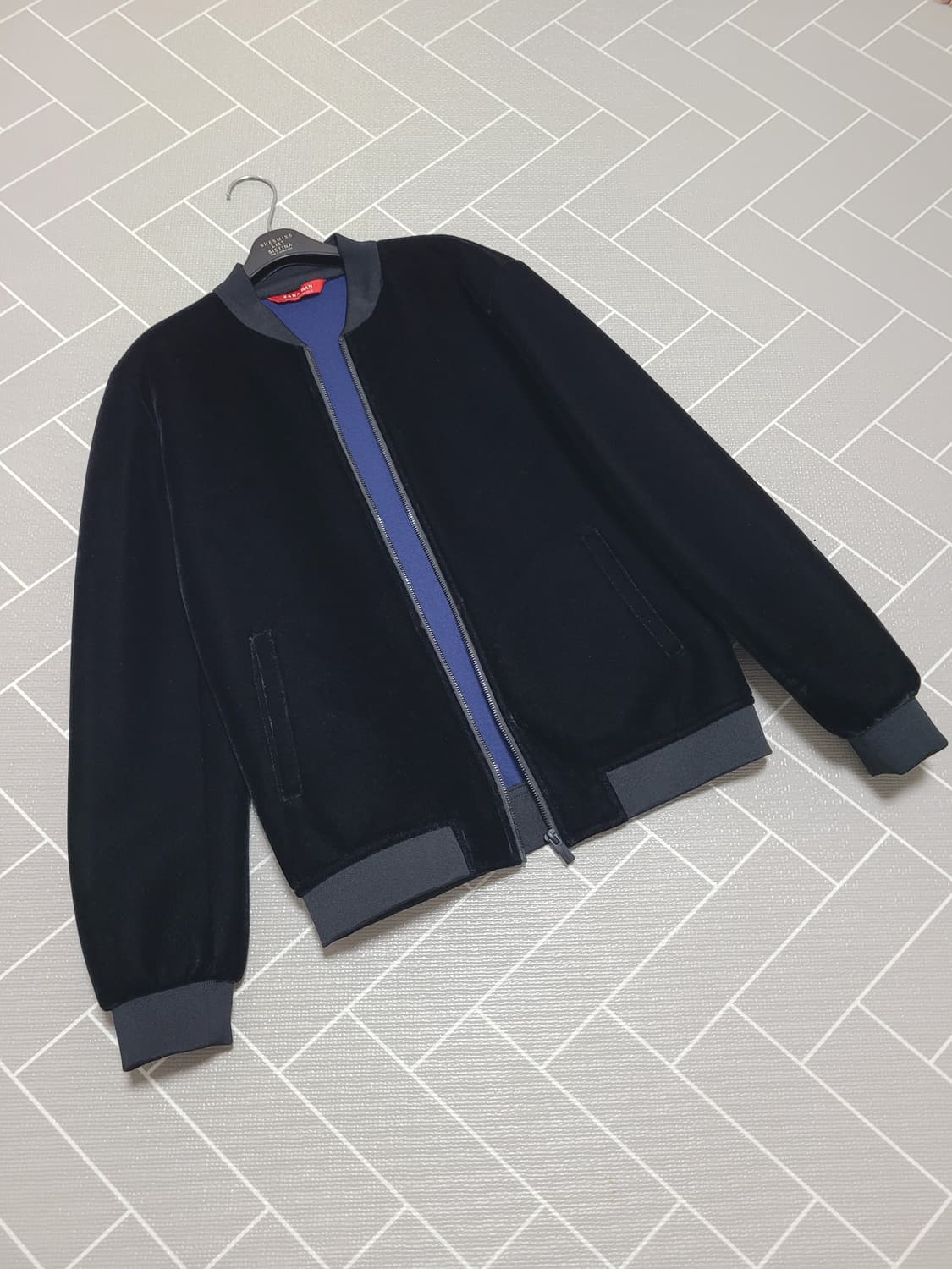 자라 벨벳 바시티 자켓 점퍼 블랙 L 상품이미지1