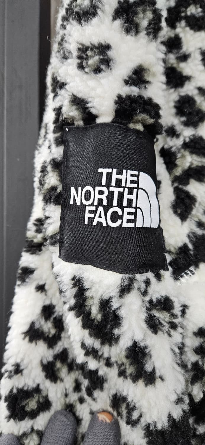 (남녀공용)노스페이스 화이트 라벨 노벨티 리모 플리스 자켓 크림 XL 상품이미지5