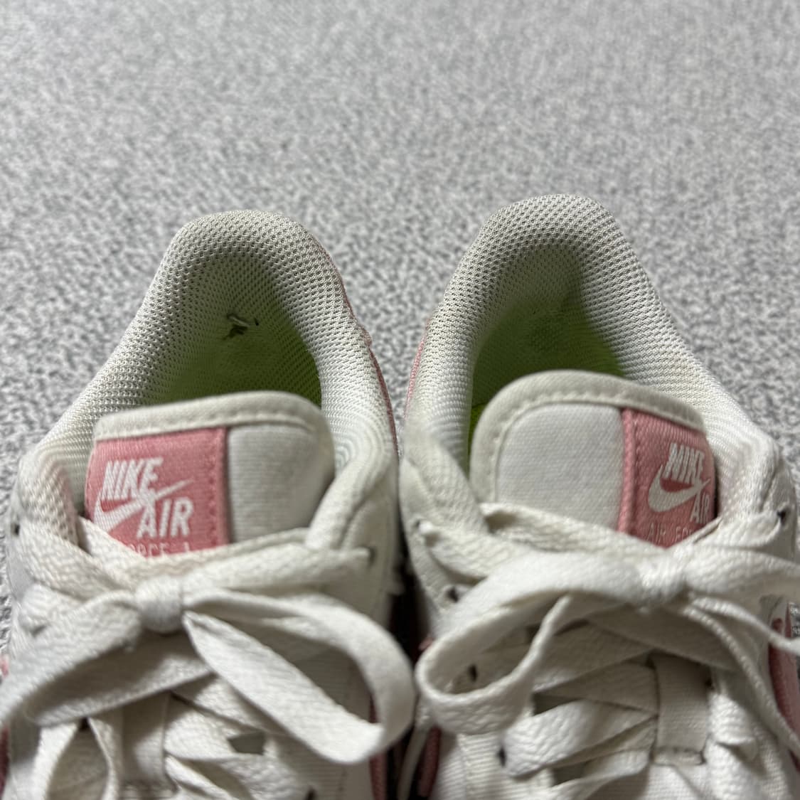 [정가 30만원] 나이키 에어포스 카테큐 240 상품이미지7