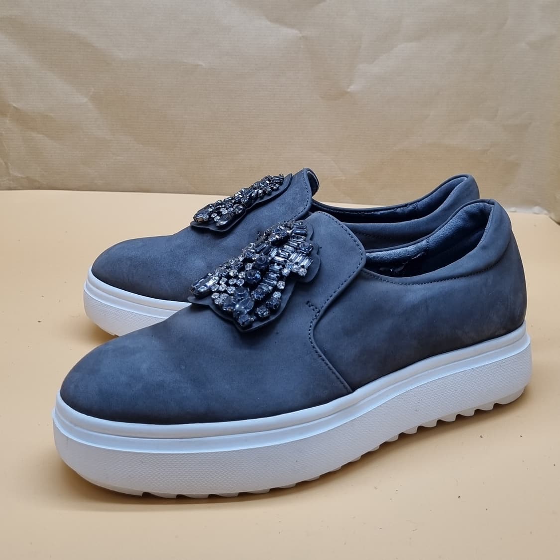 베라왕 쥬얼리 슬립온 245 상품이미지1