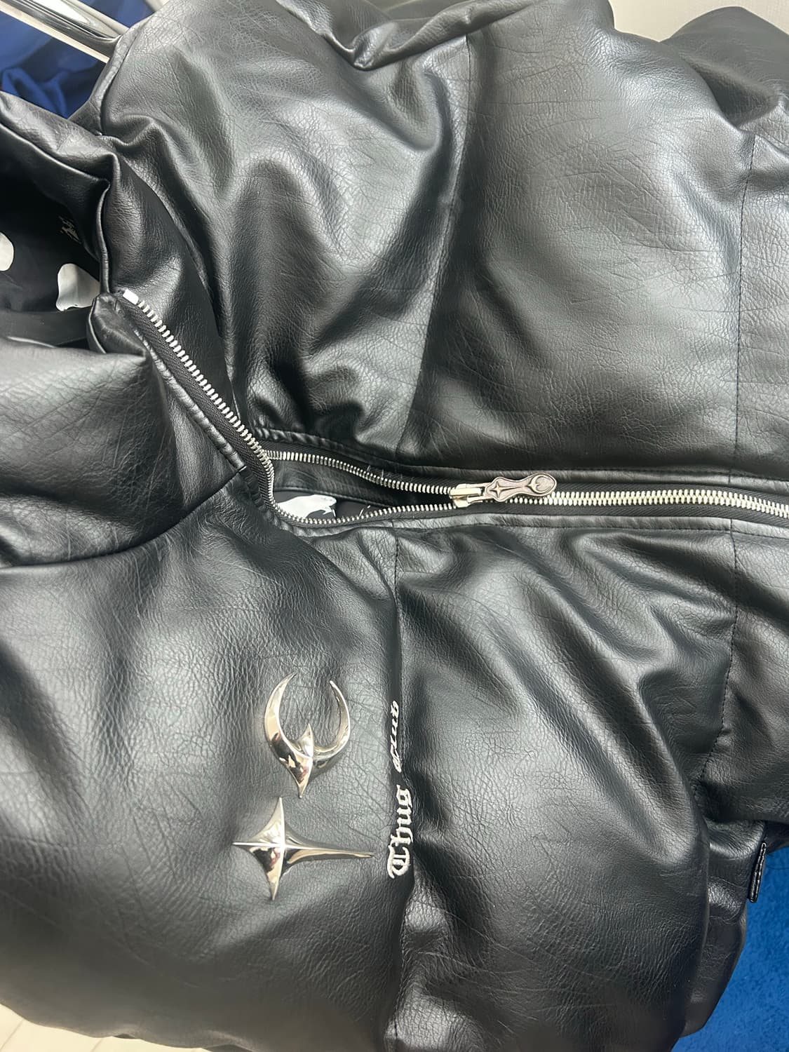 떠그클럽 레더패딩 3사이즈 상품이미지4