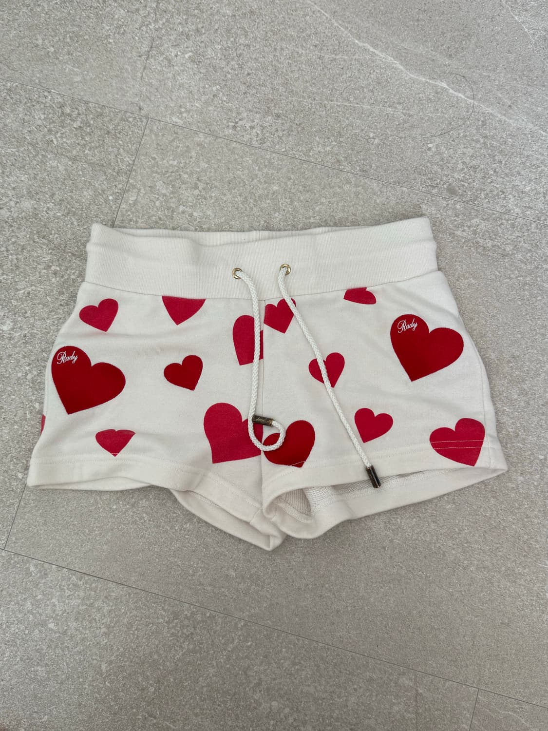 red heart shorts 상품이미지1