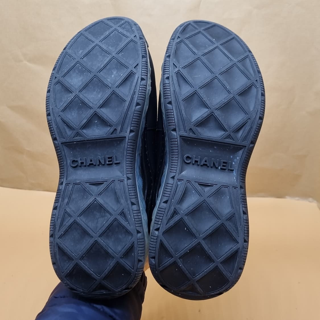 샤널 여성스니커즈40 255 상품이미지3