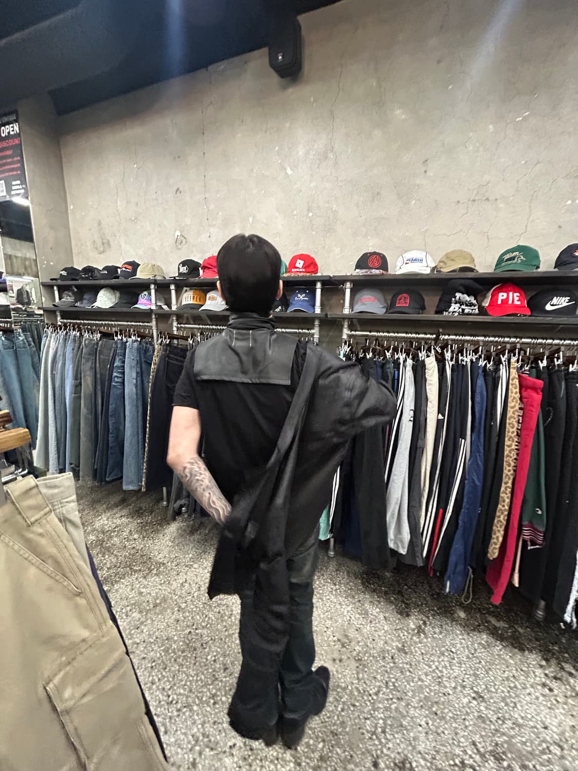 솔로이스트 레더 터틀넥 상품이미지2