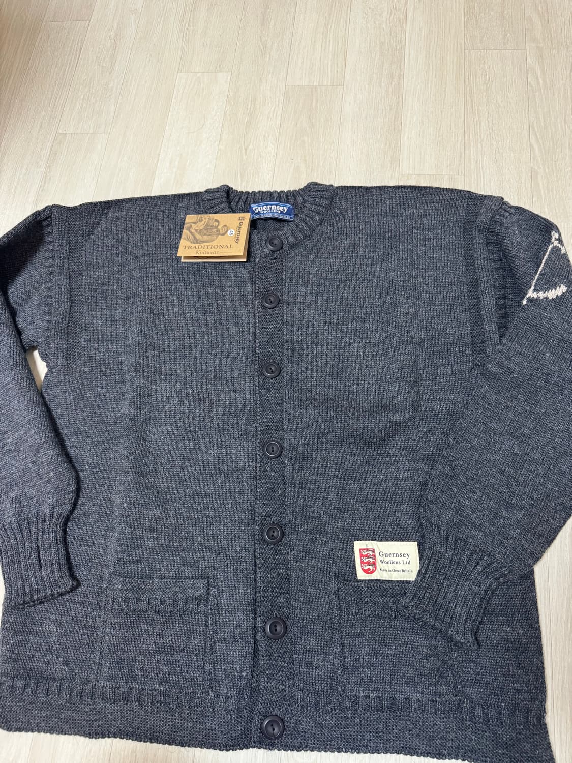 [46] 건지울른스 가디건 새상품 상품이미지3