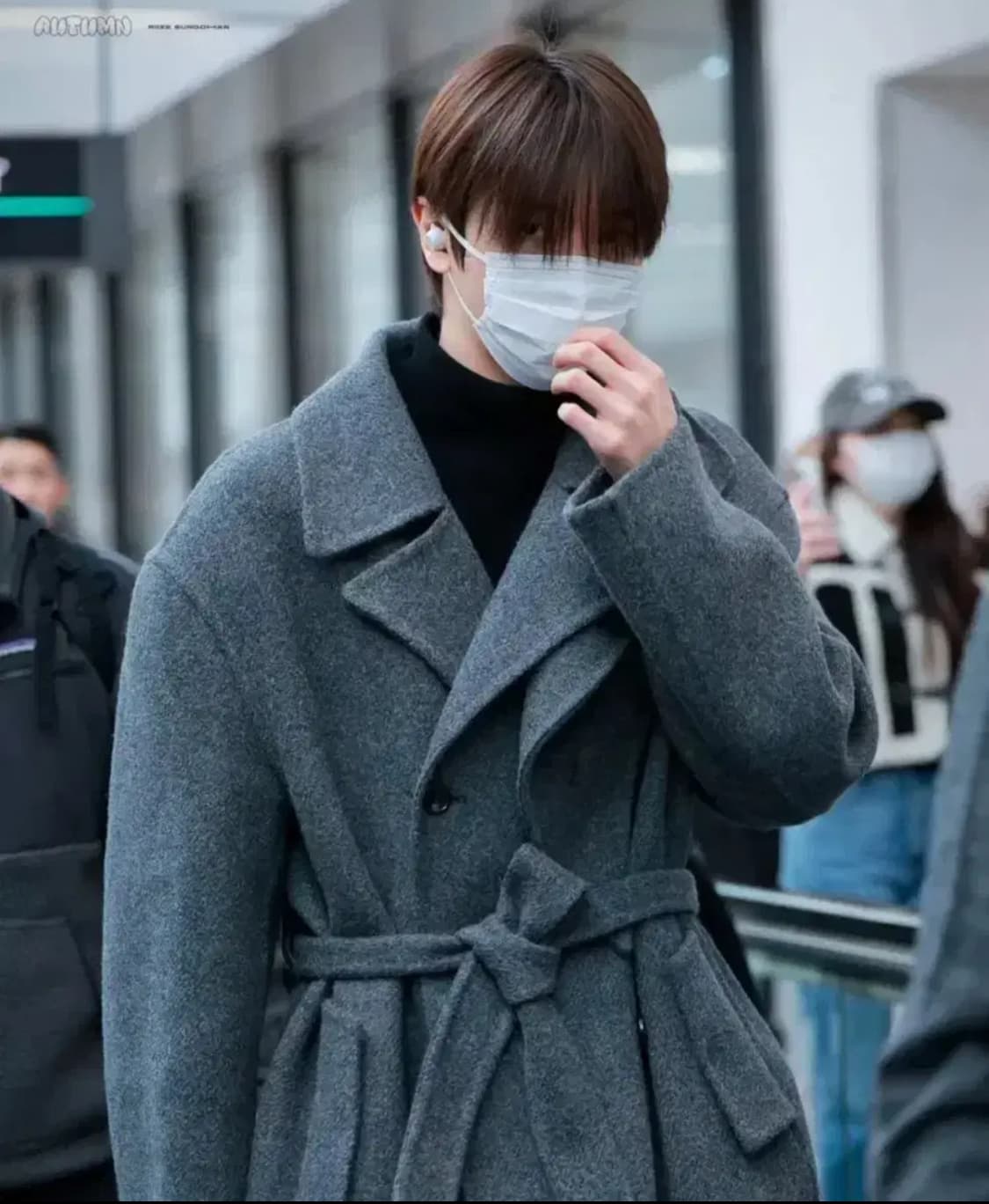 [새상품] 24FW 렉토 핸드메이드 쿠세 오버사이즈 변우석 코트 그레이 상품이미지1