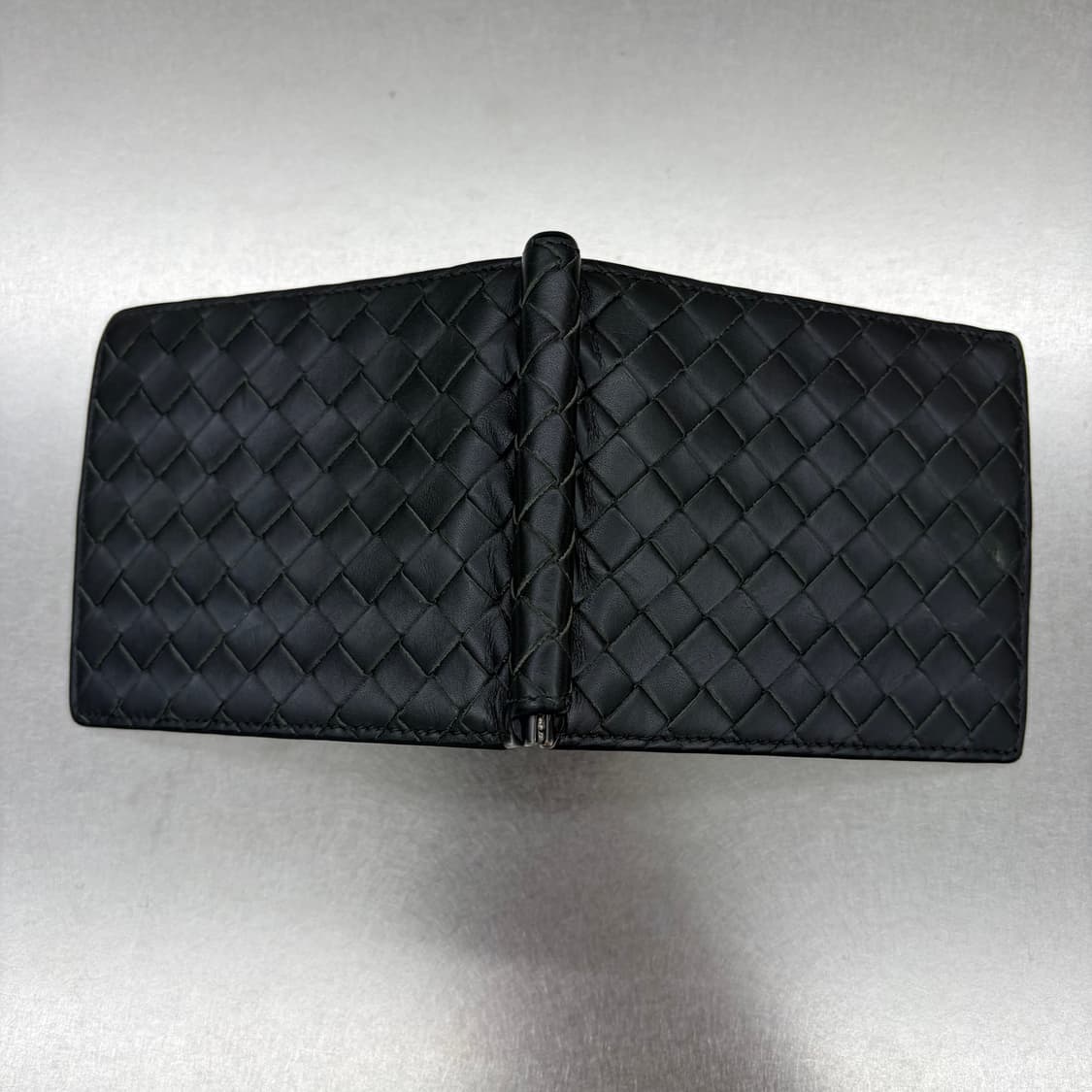 보테가베네타 인트레치아토 블랙 폴더 남성 반지갑 머니클립 상품이미지3