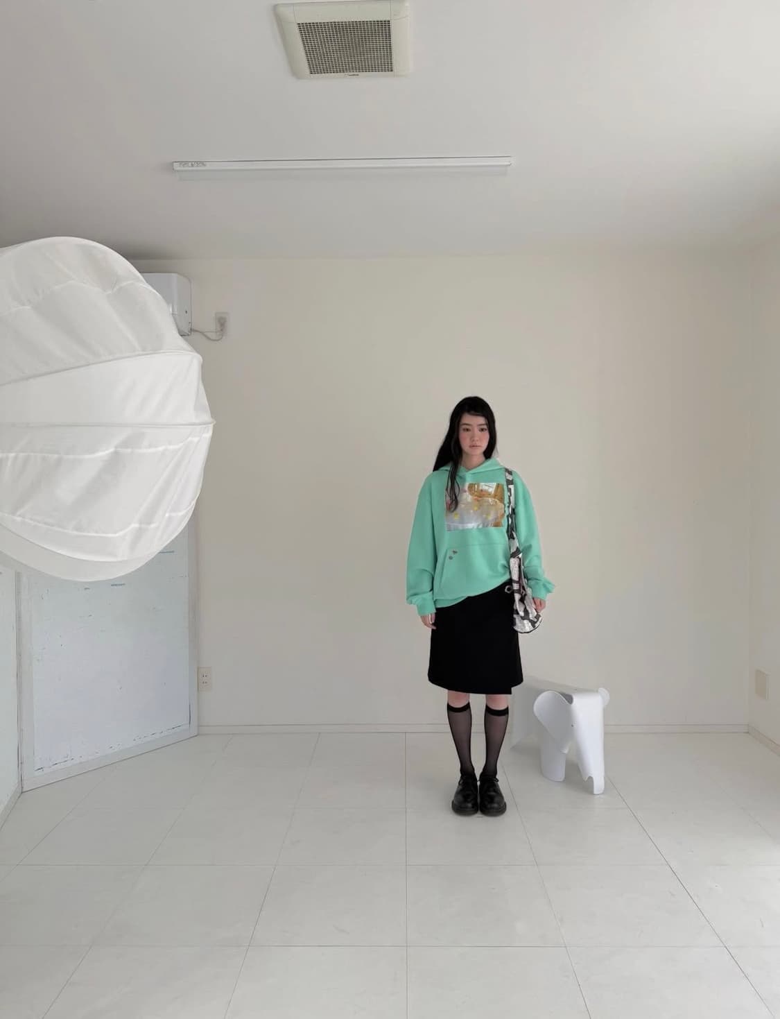 naviverse 나비버스 모카 민트 후드티 상품이미지4