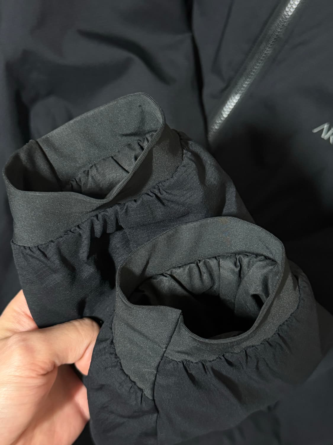 아크테릭스 아톰 LT 후디 블랙 SM 판매! 상품이미지5