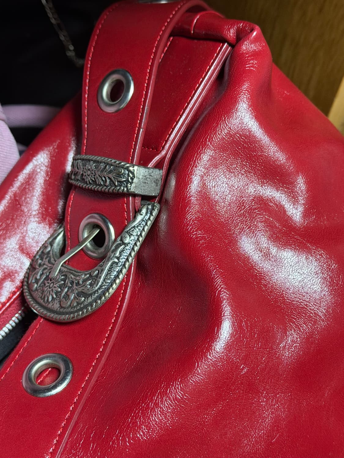 미스테리어스호텔 호보백 체리레드 상품이미지2