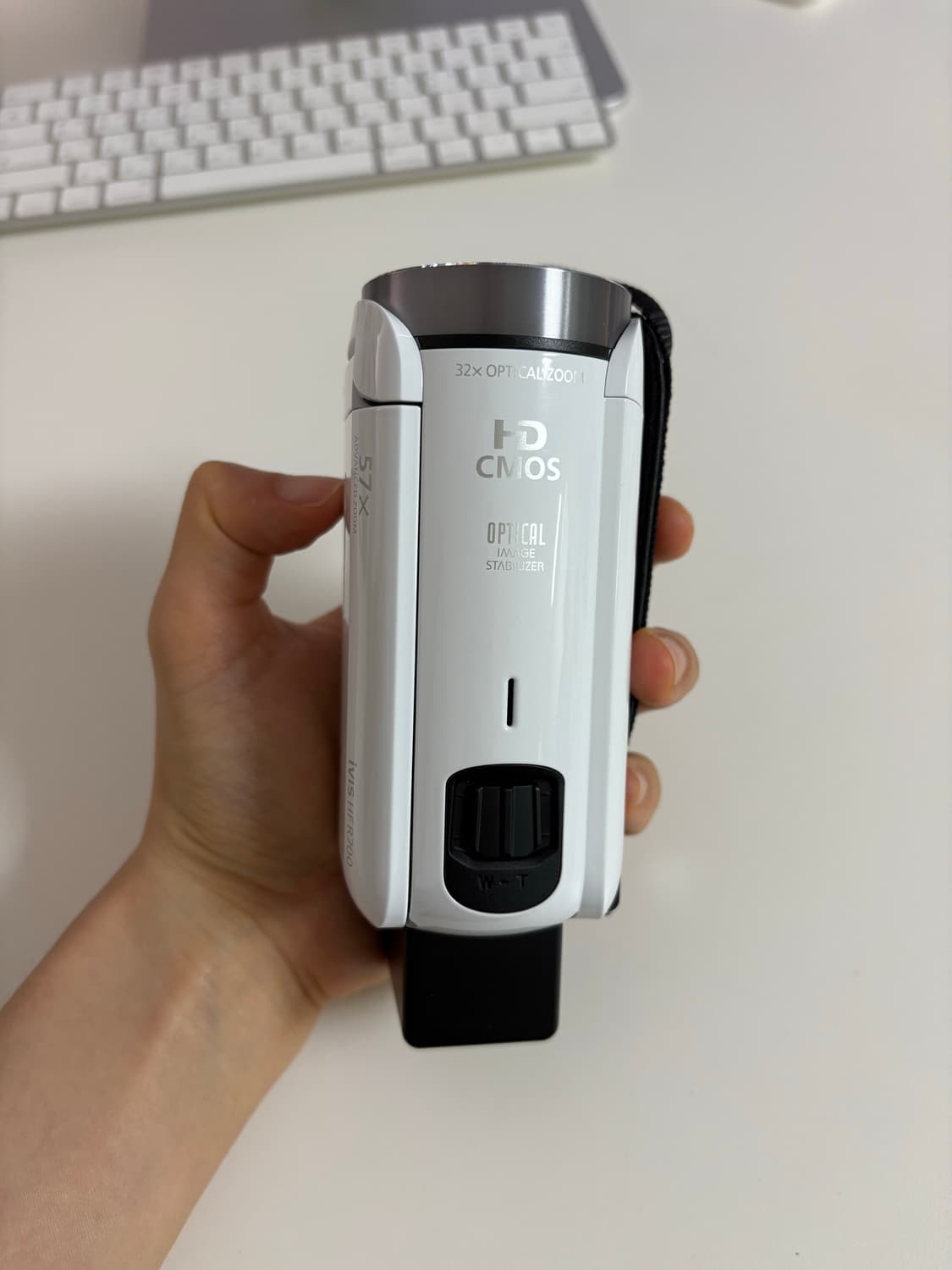 [새상품] canon ivis hf r700 (vixia 700) 화이트 상품이미지4