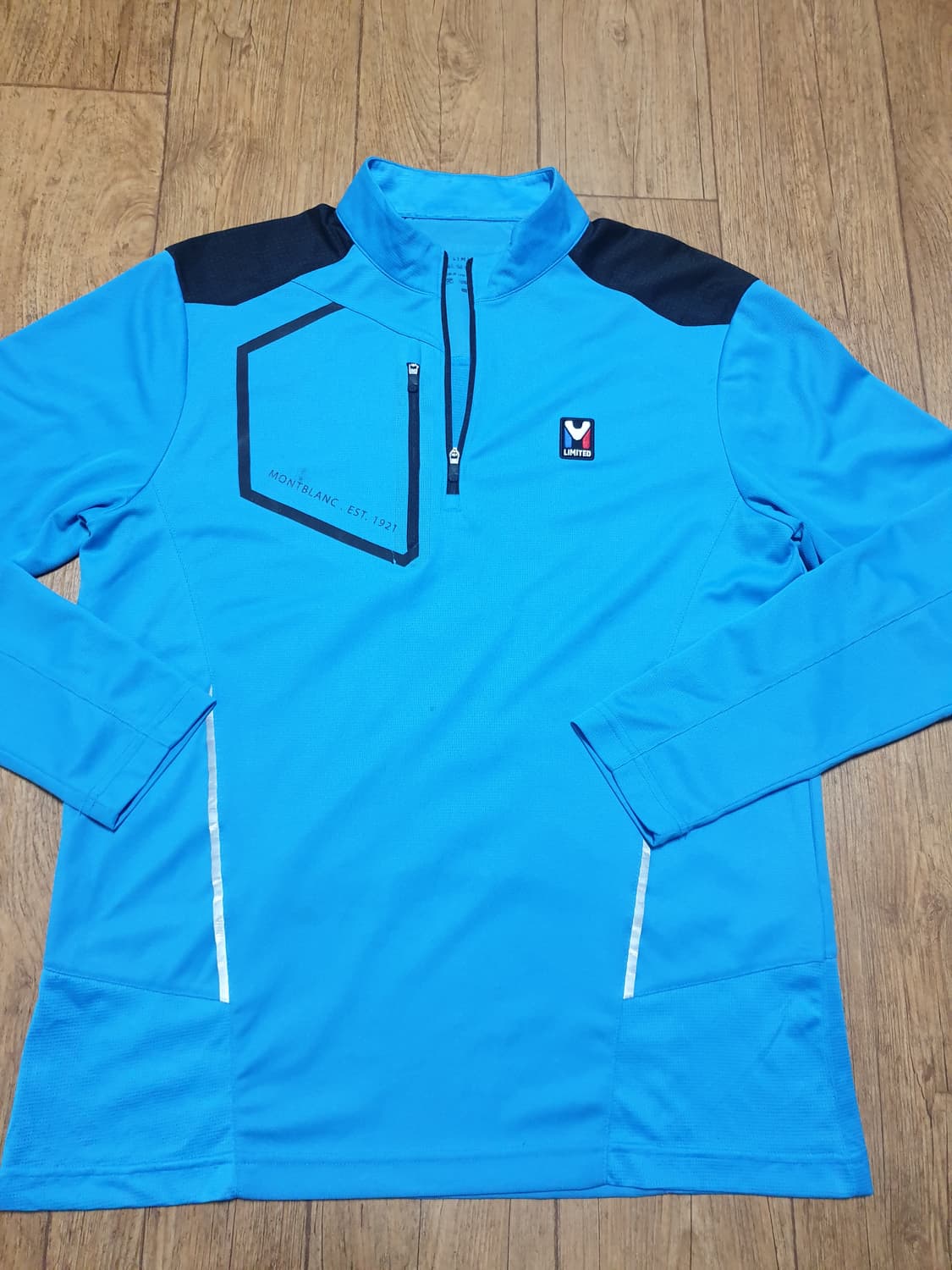 1223 밀레 아웃도어 반집업 100 사이즈입니다 상품이미지2