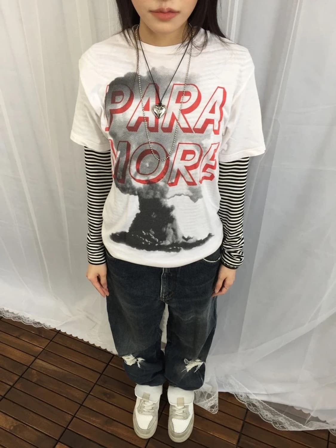 Paramore Graphic Band Tee 상품이미지2