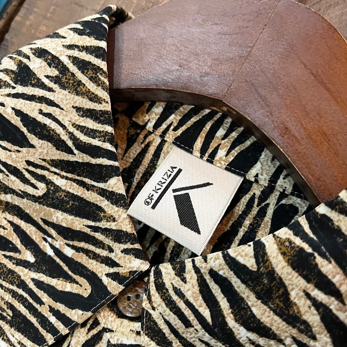 90s 크리지아 패턴 블라우스 상품이미지5