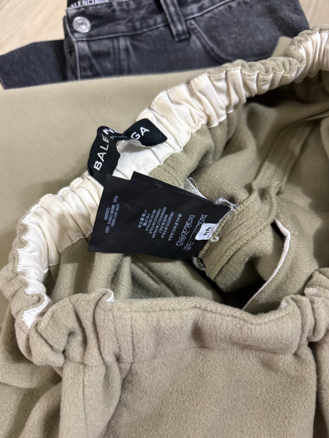 발렌시아가 17FW 울 팬츠 ( Runway ) 상품이미지3