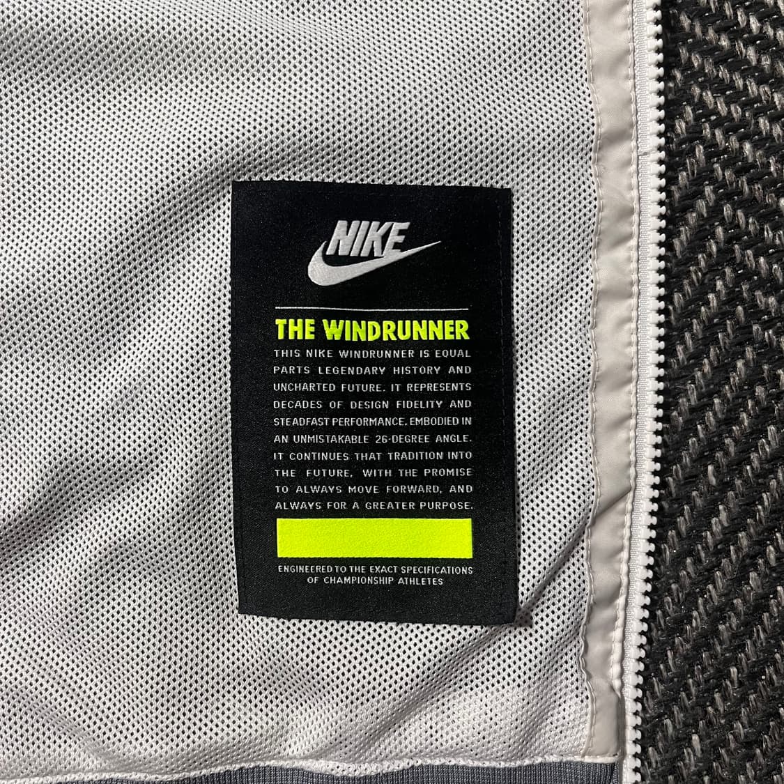 NIKE 나이키 윈드러너 바람막이 상품이미지5