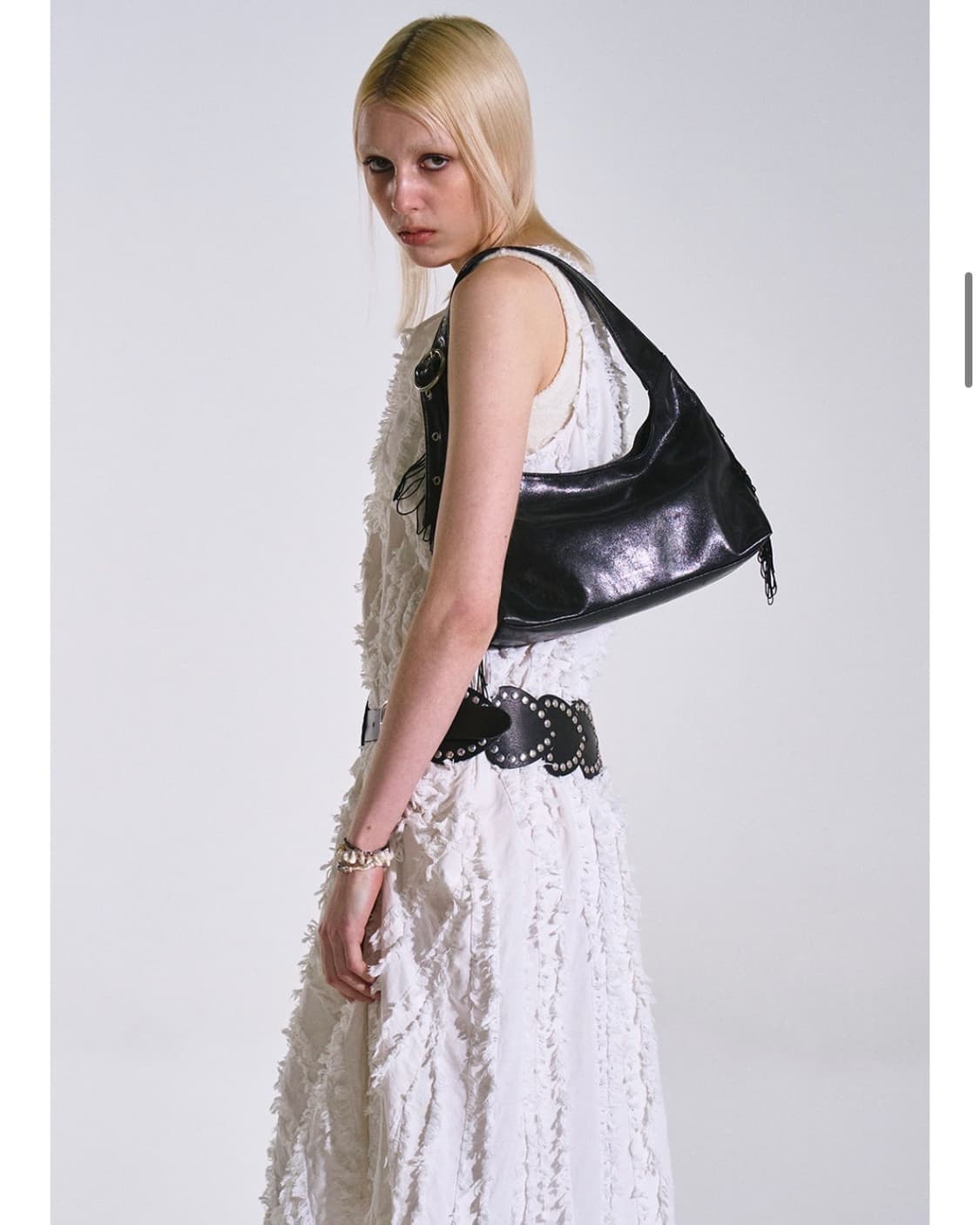 샌드뮤지엄 PONY FRINGE BAG [Black] 상품이미지9