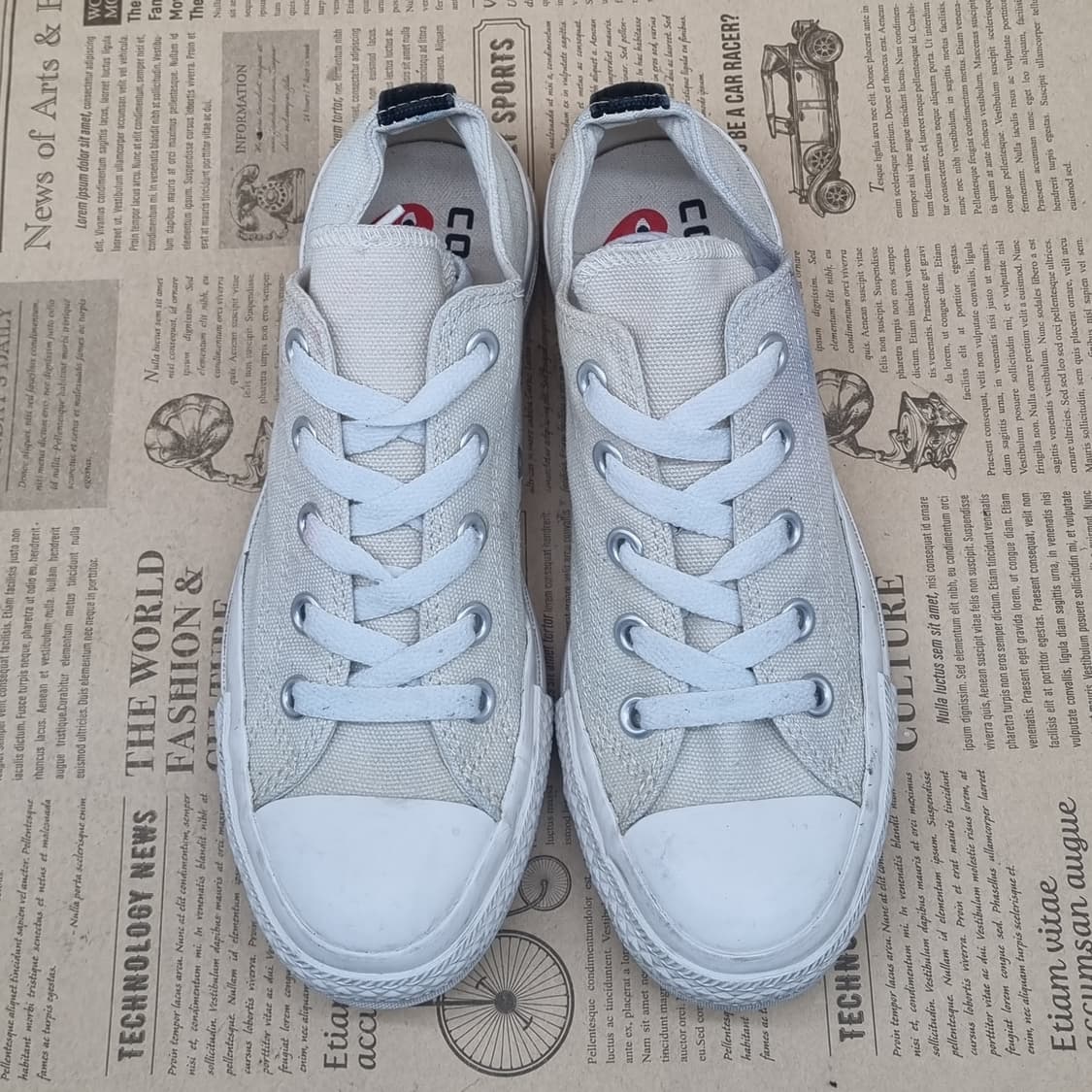 컨버스 꼼데 하트 로우 스니커즈 화이트220 상품이미지2