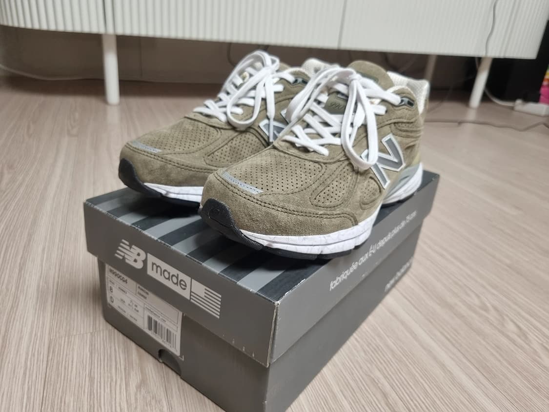 뉴발란스 990  cg4  상품이미지2