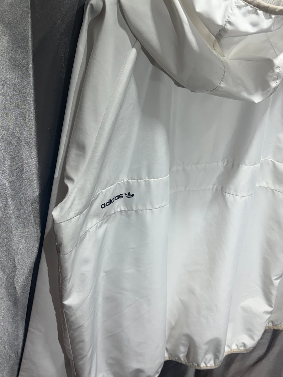 XXL 아디다스 파이어버드 절개 화이트 후드 바람막이 상품이미지4