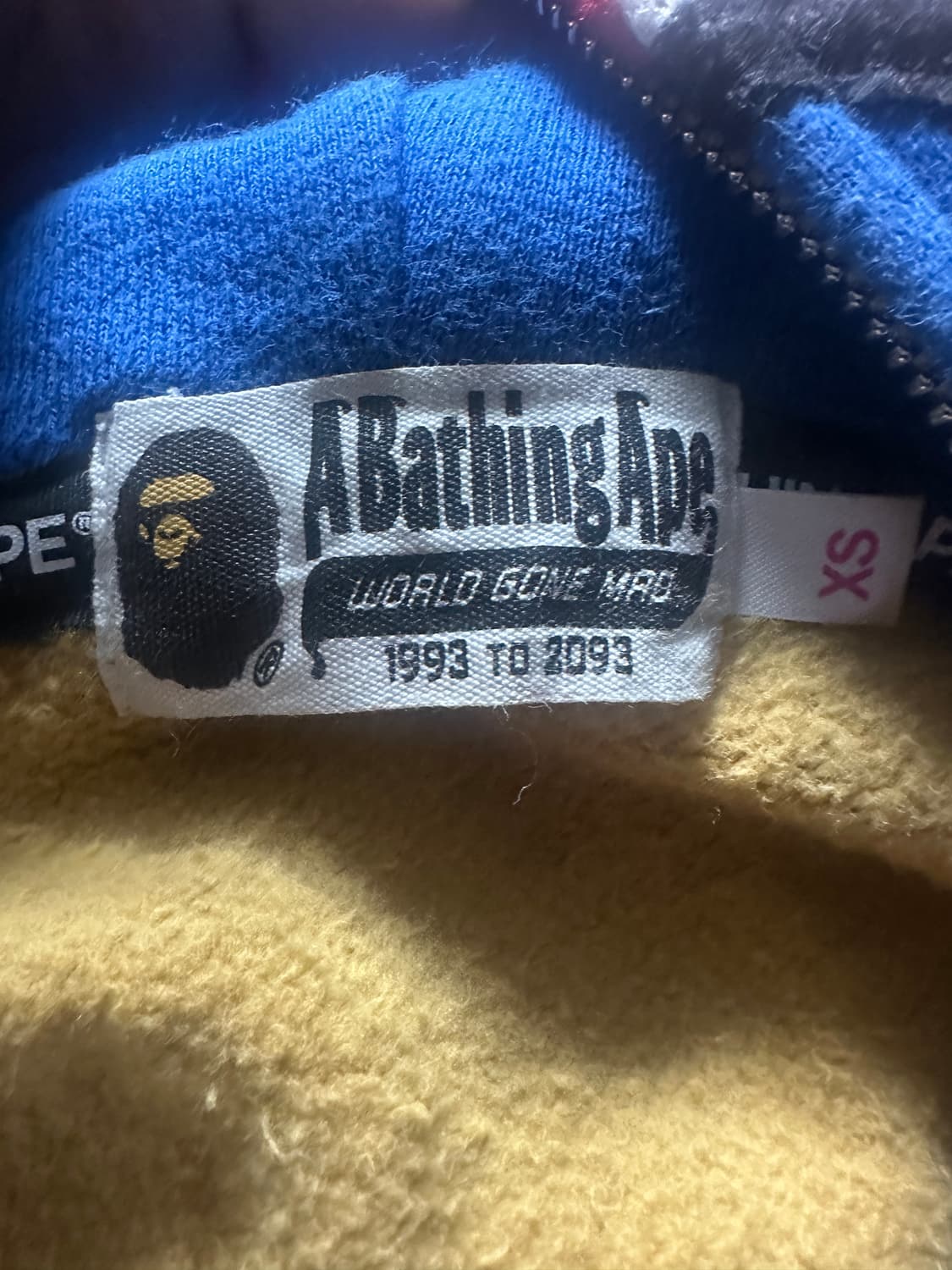 베이프 황계 더블 샤크 후드 집업 상품이미지3