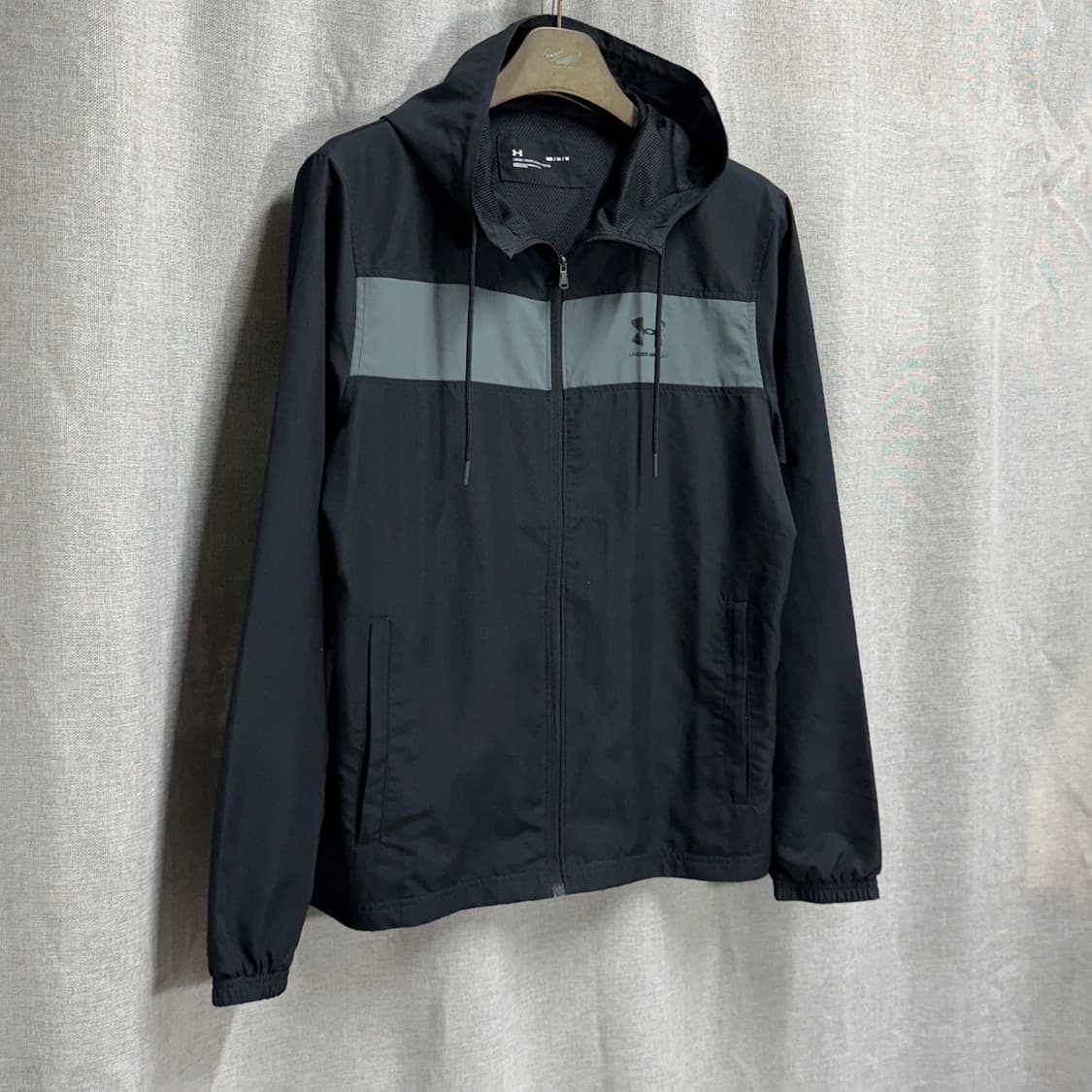 [M해외] 언더아머 미드라 후드 바람막이 윈드브레이커 자켓 상품이미지4