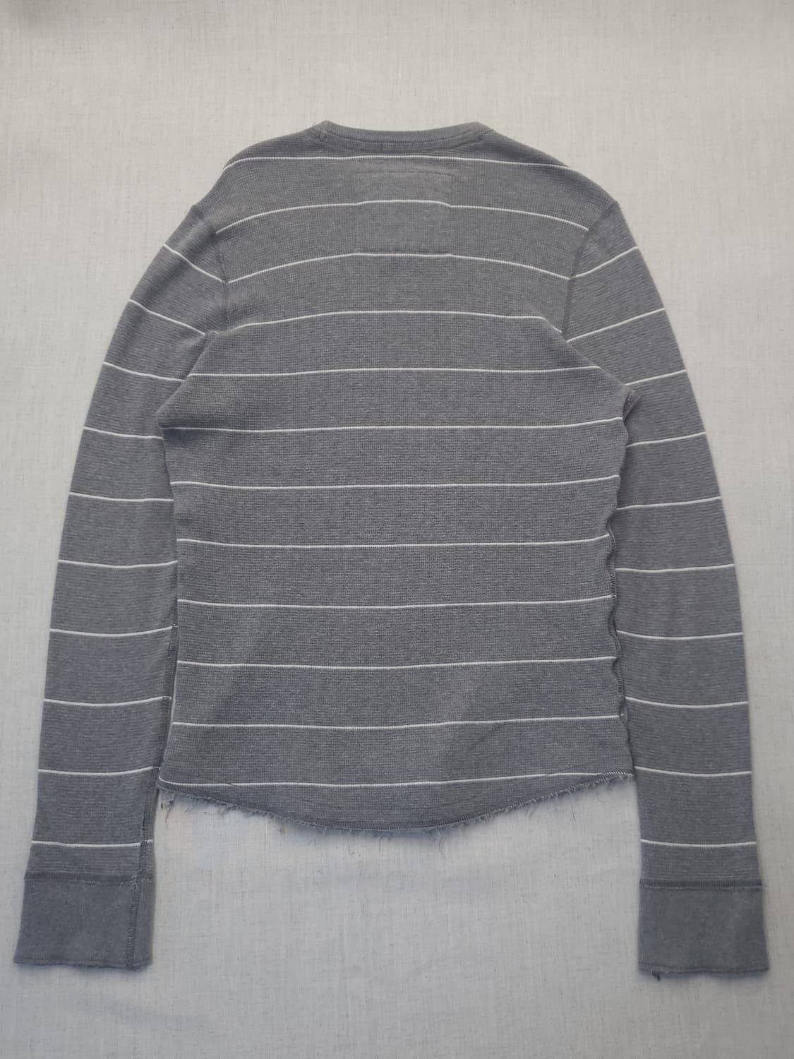 아베크롬비 스트라이프 긴팔티 그레이 L 상품이미지8