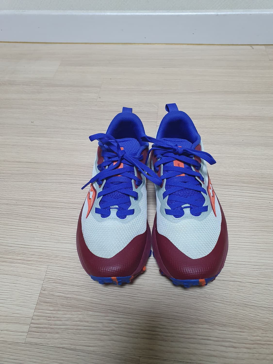 써코니 페레그린 14 트레일러닝화 245 상품이미지3