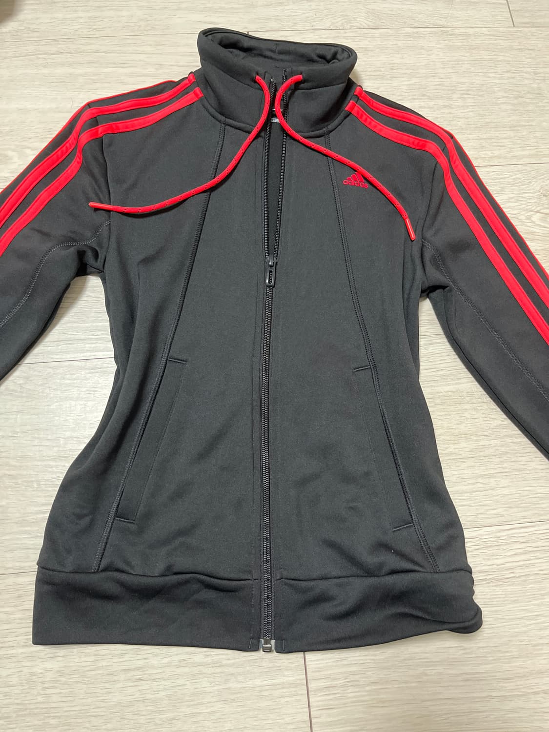 딱붙핏 검빨 아디다스 져지 상품이미지2