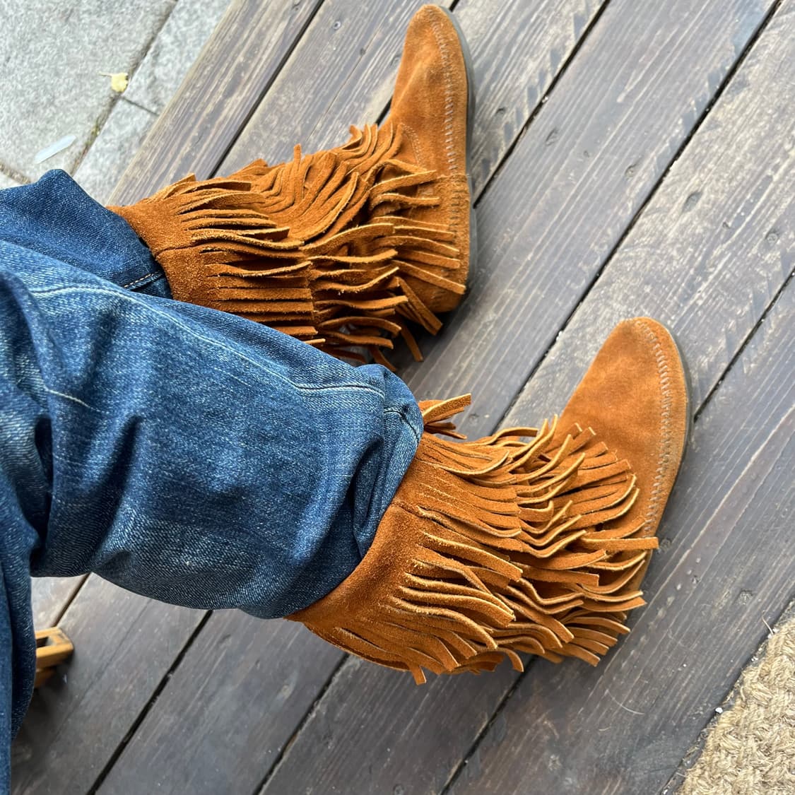 미네통카 스웨이드 3단 프린지 부츠 상품이미지7