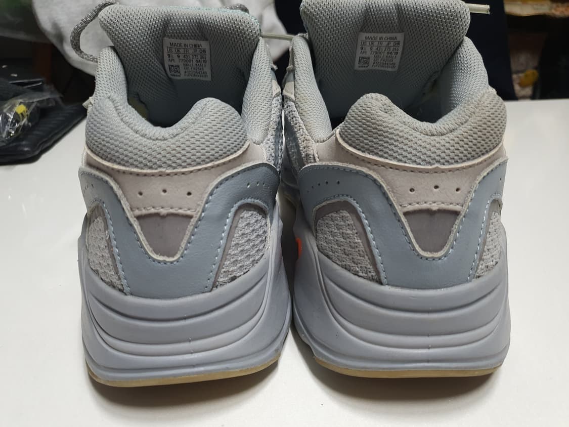 아디다스 이지부스트 이너시아700 상품이미지4