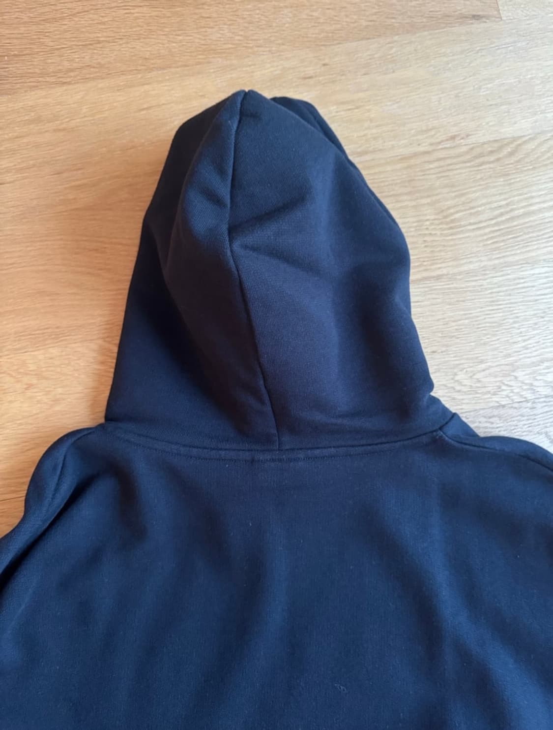 자크뮈스 후디 블랙 상품이미지2