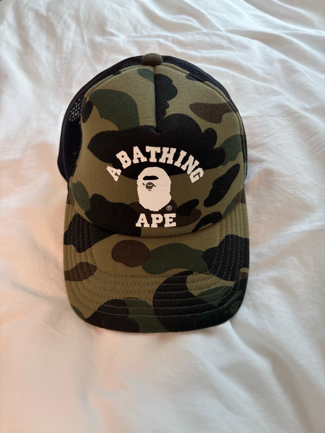 베이프 카모 트러커 캡 상품이미지1