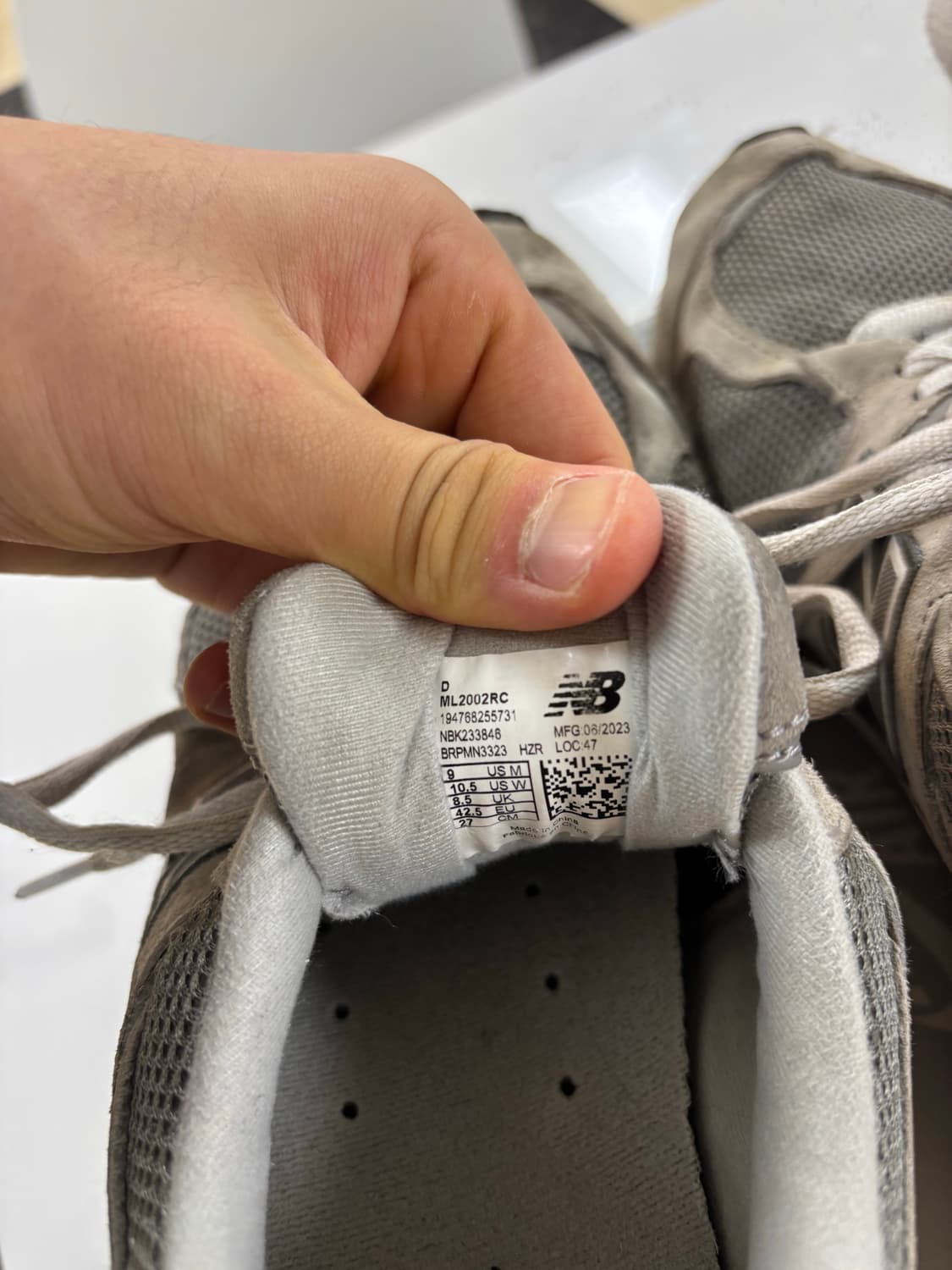 뉴발란스 2002r 그레이 270 상품이미지2