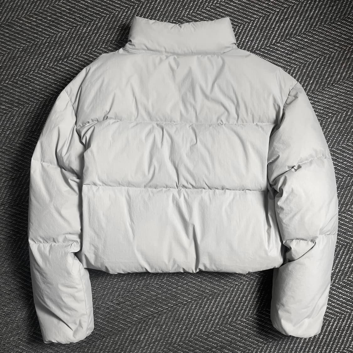 코드그라피 우먼스 덕 다운 푸퍼 크롭 패딩 그레이o 4521 상품이미지4