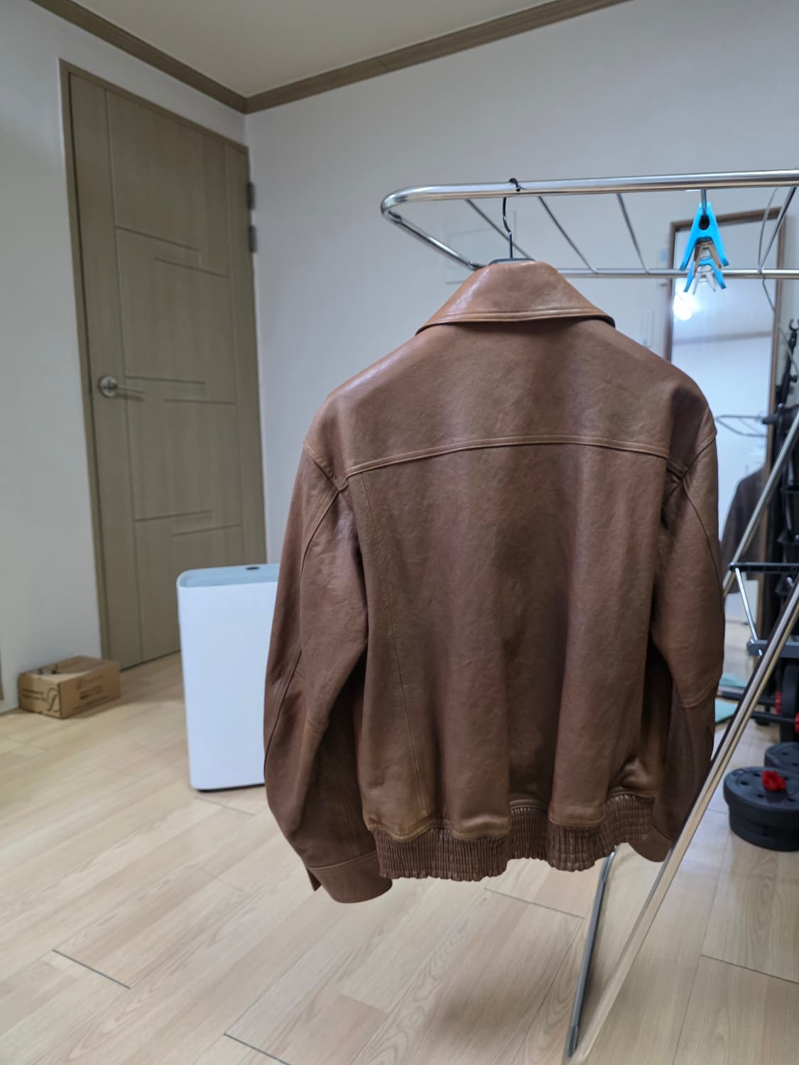 로파이 오버핏 스모킹 블루종 램 레더 (베지터블 브라운) 상품이미지2
