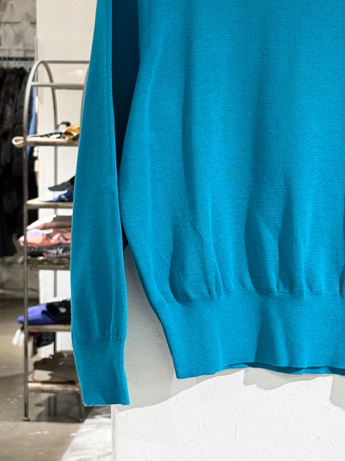 꾸레쥬 블루 로고 울 니트 스웨터 상품이미지5