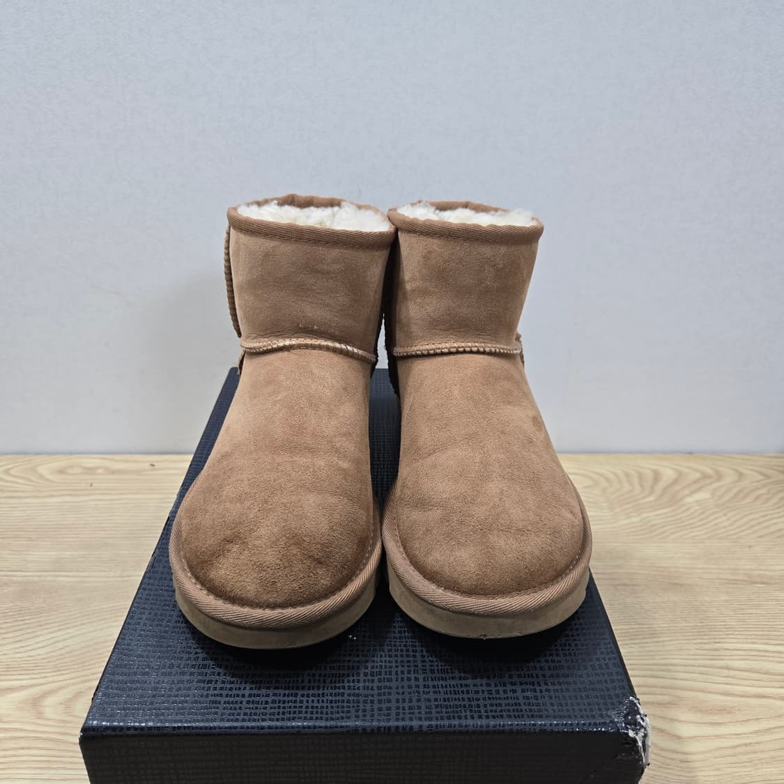 230 어그 UGG 클래식 미니 체스트넛 상품이미지2