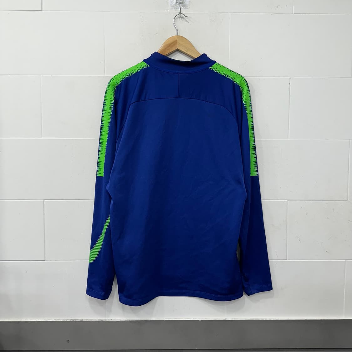 나이키 드라이 드릴탑 상품이미지5