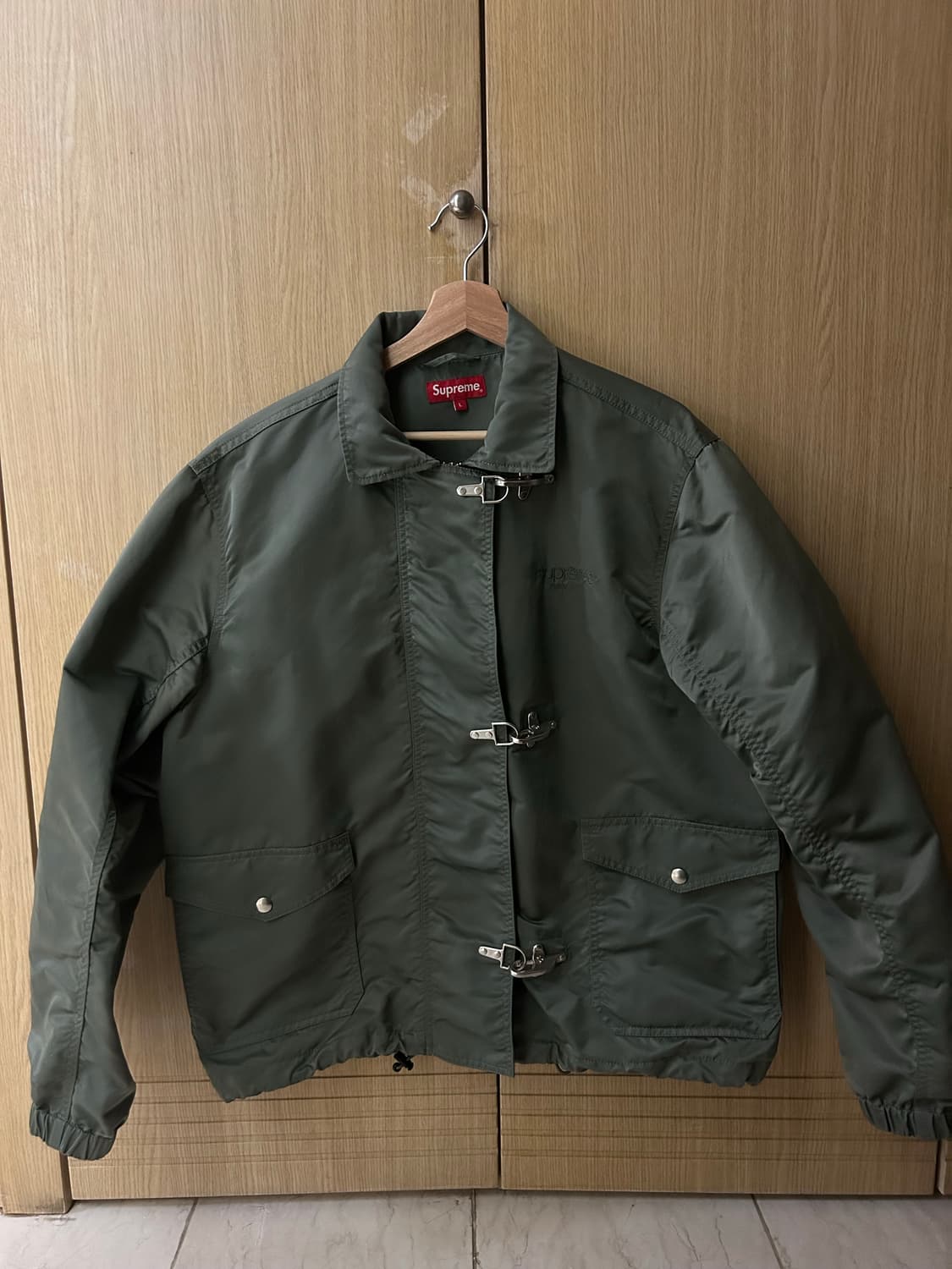 Supreme 슈프림 나일론 올리브 턴아웃 자켓 상품이미지1