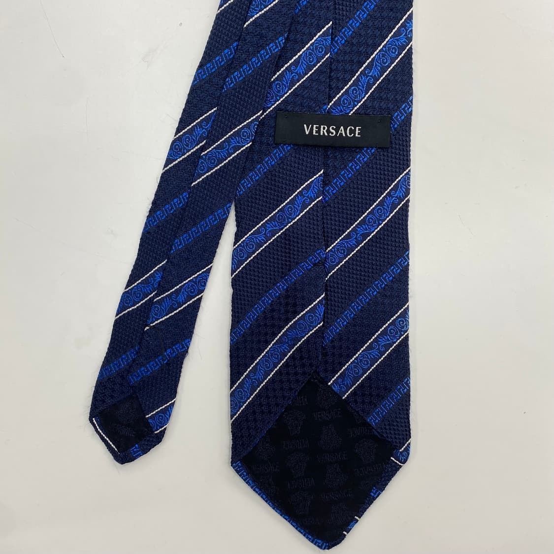 Versace 베르사체 신형라벨 명품 정품 넥타이 상품이미지2